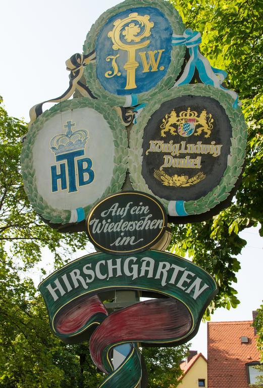 Laimer Hof Am Schloss Nymphenburg Munique Exterior foto