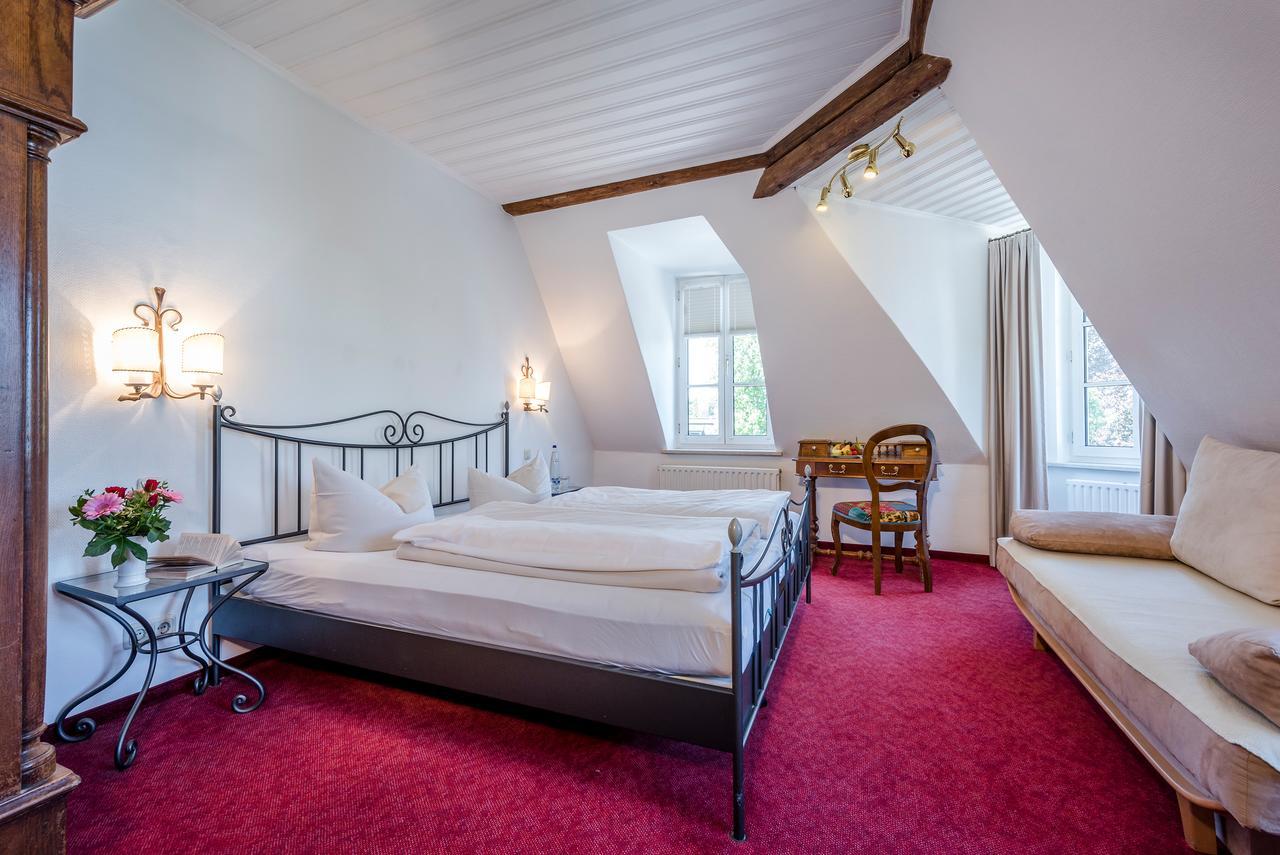 Laimer Hof Am Schloss Nymphenburg Munique Quarto foto